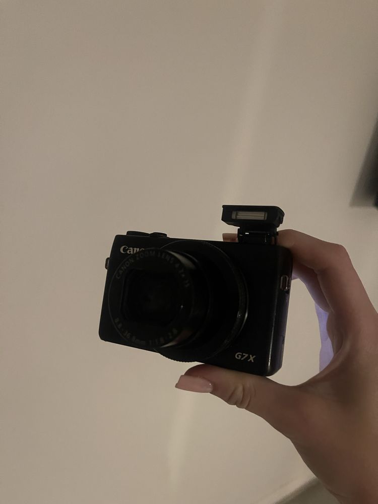 Canon G7X
