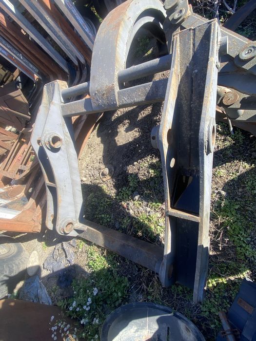 Захват лісовий з стрілою до фронтального погружчика сталева воля