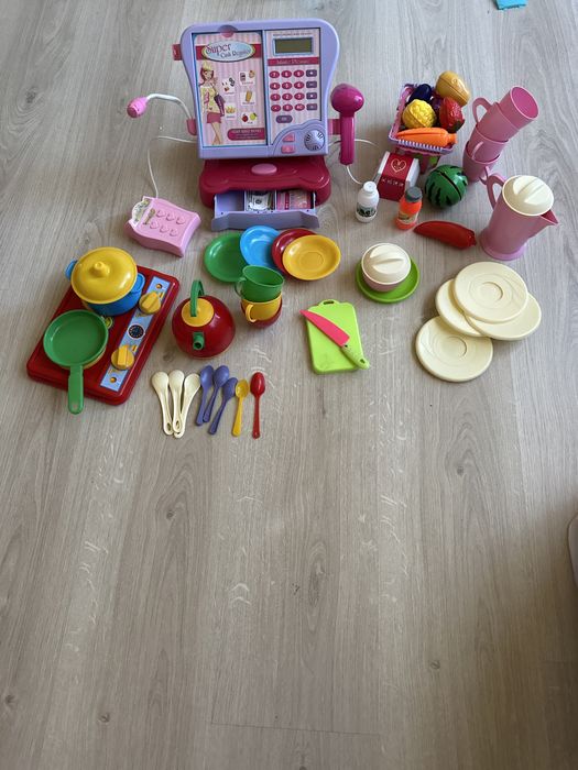 Кассовый аппарат с микрофоном и звуком диван Barbie Mattel