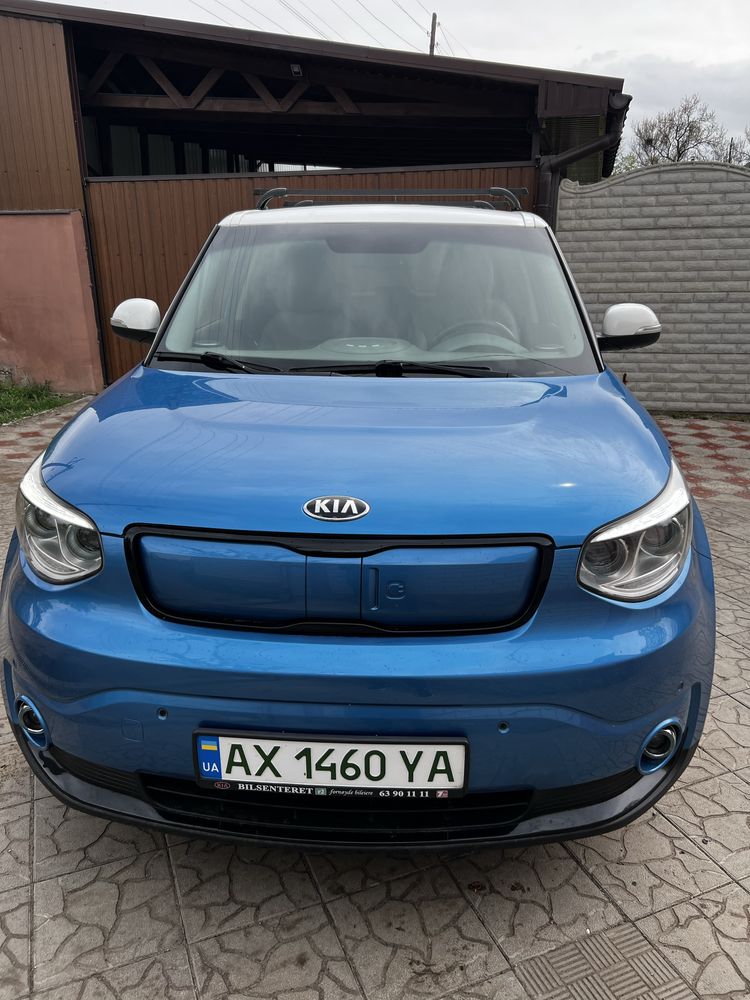 Продам KIA Soul 2014 г. 45 квт . АКБ