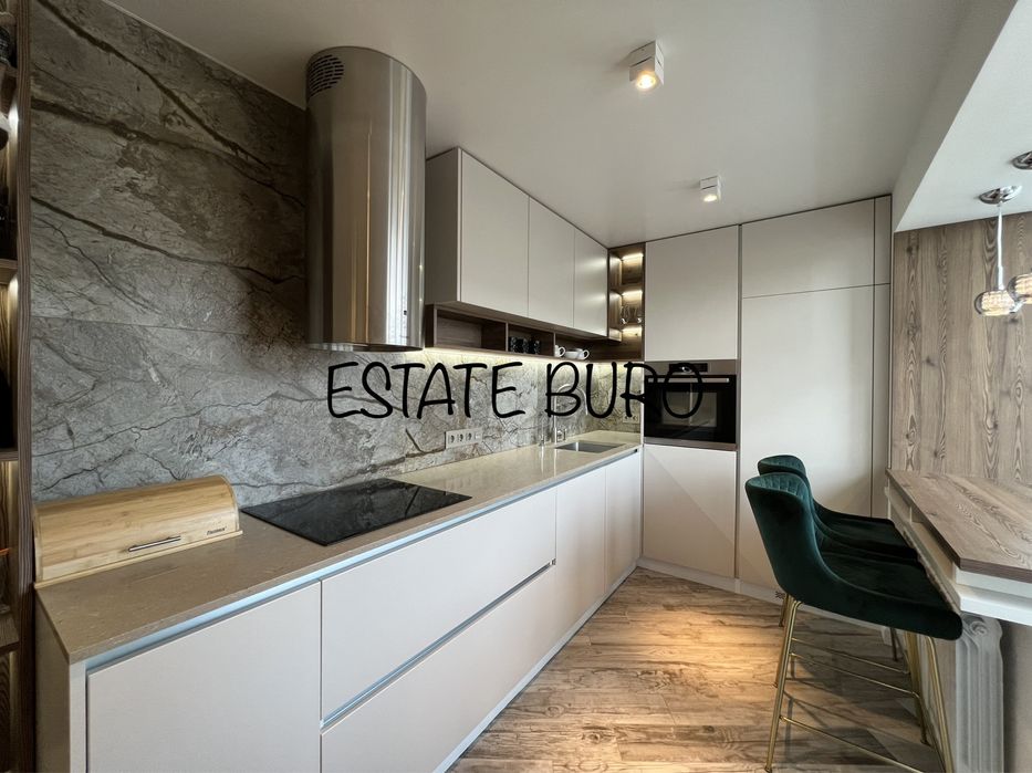 ТОП! 2 к. квартира 58м2 НОВЫЙ РЕМОНТ 2021 ГОДА! Сквер Стрелка Центр