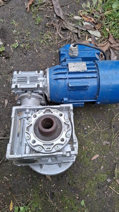 Motoreduktor, silnik z przekładnią do pieca na ekogroszek