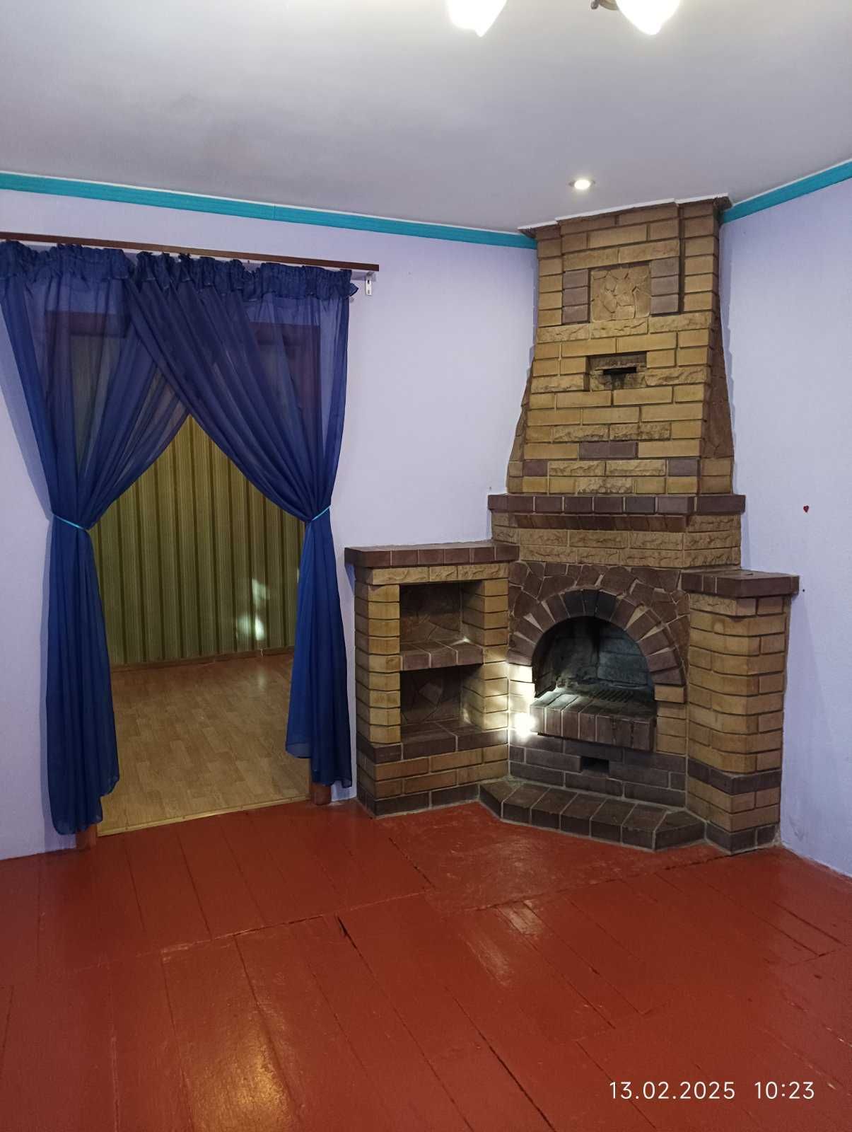 Продам.. 2-х комн. квартиру в г. Мерефе (р-н Селекционная).