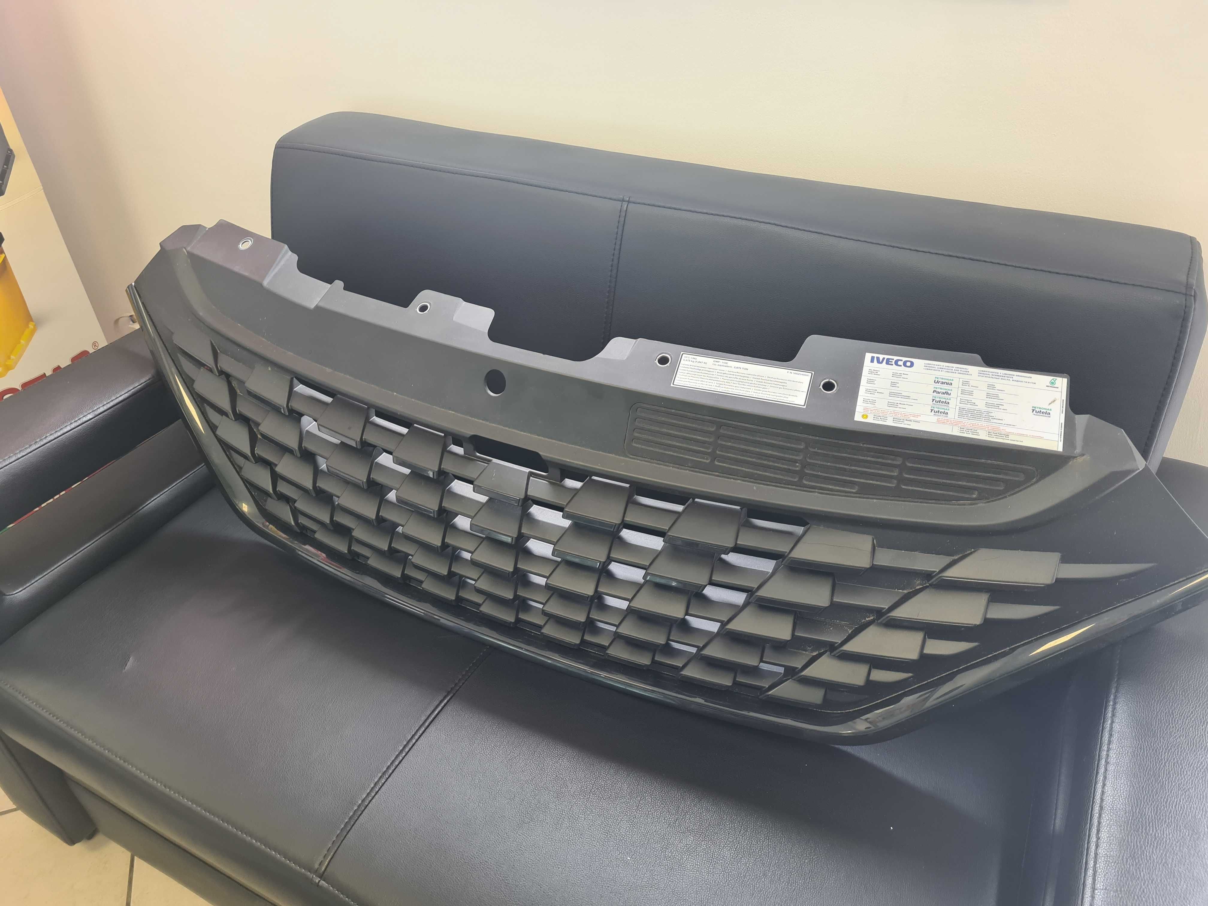 Iveco Daily 2019 19- ATRAPA PRZÓD GRILL Nowe
