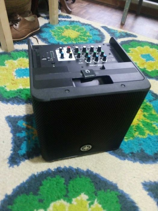 Yamaha Stagepas 200BTR