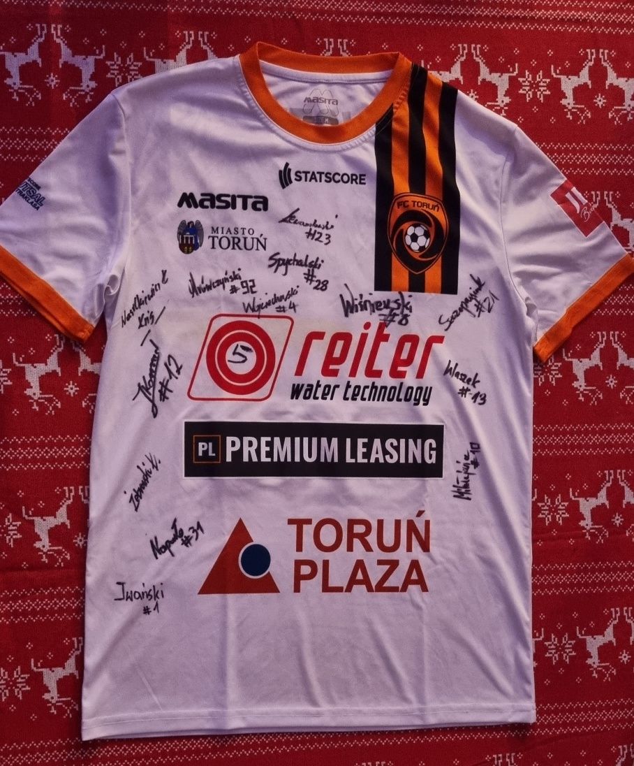 Koszulka FC Toruń z autografami