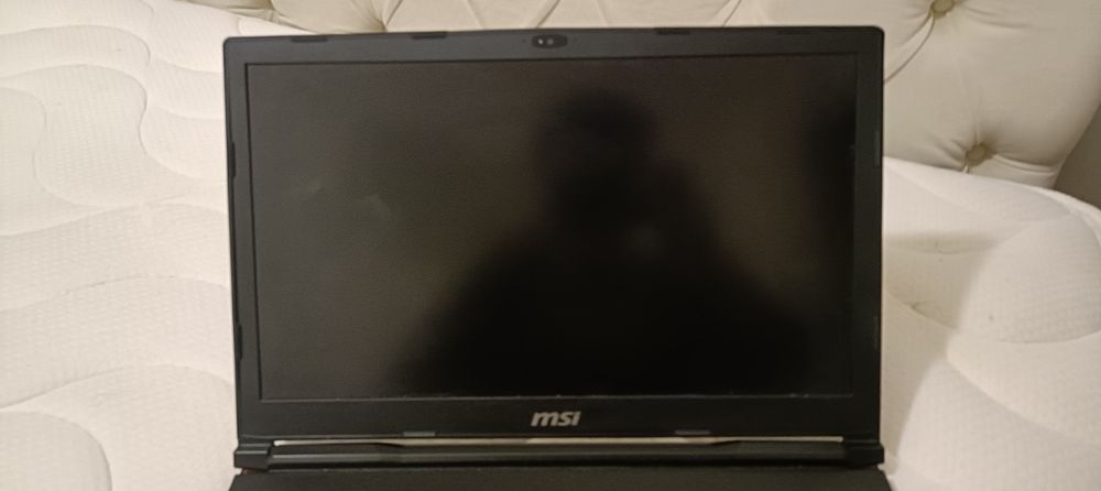 Portátil GAMER MSI Leopard