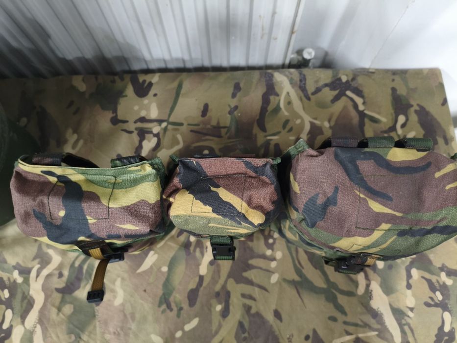 Комплект підсумків dpm армії Нідерландів.