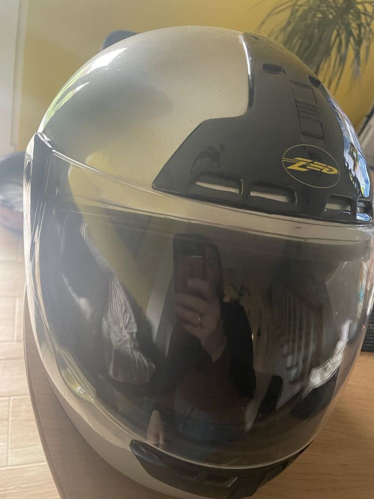 Kask motocyklowy dziecięcy