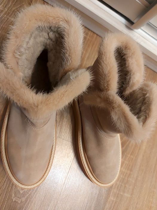 Ботинки,  угги натуральная замша