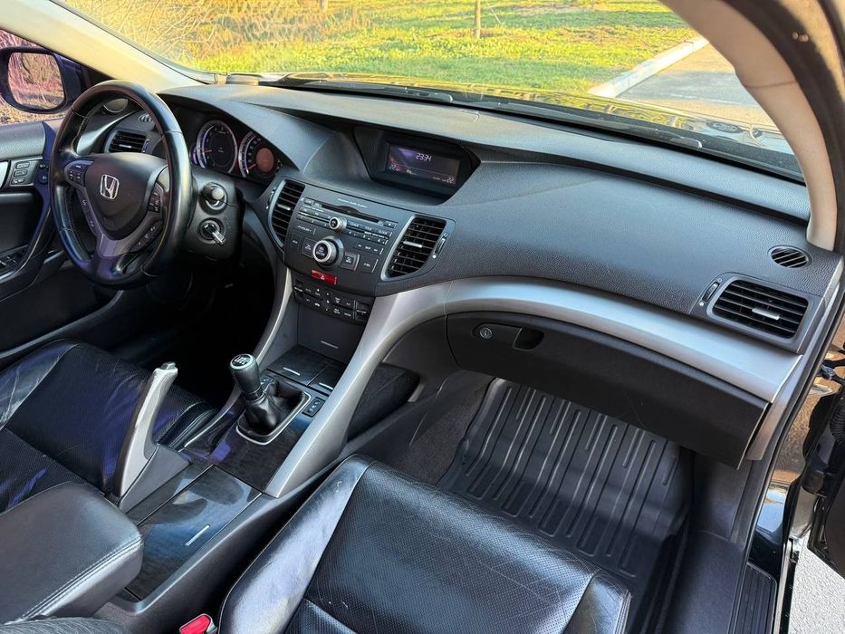 Honda Accord 8, 2008 року, 2.0 газ/бензин, механіка 6-ступка, привід,