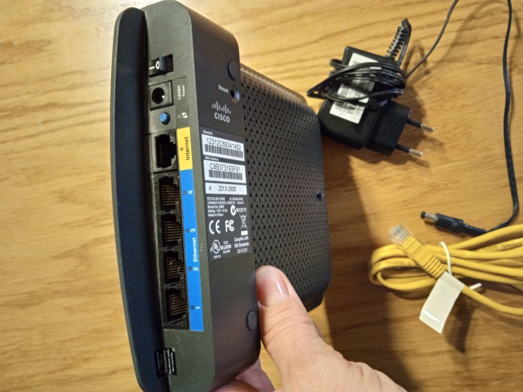 Router Cisco Linksys E909