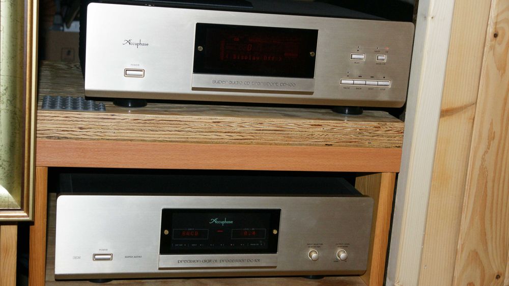Accuphase DP100/DC101