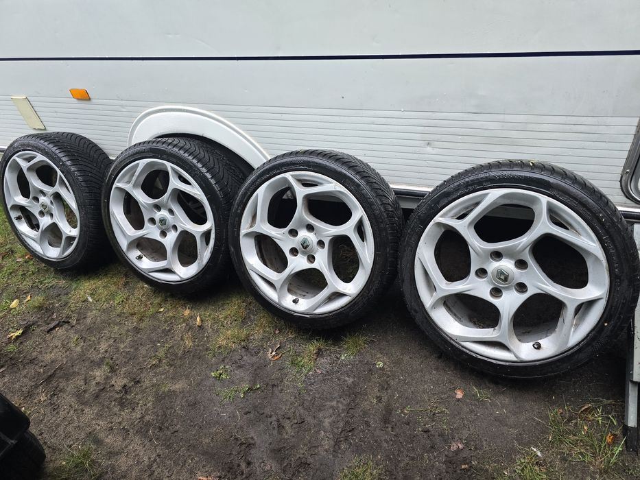 Koła aluminiowe wielosezonowe 225/40 R18 Renault