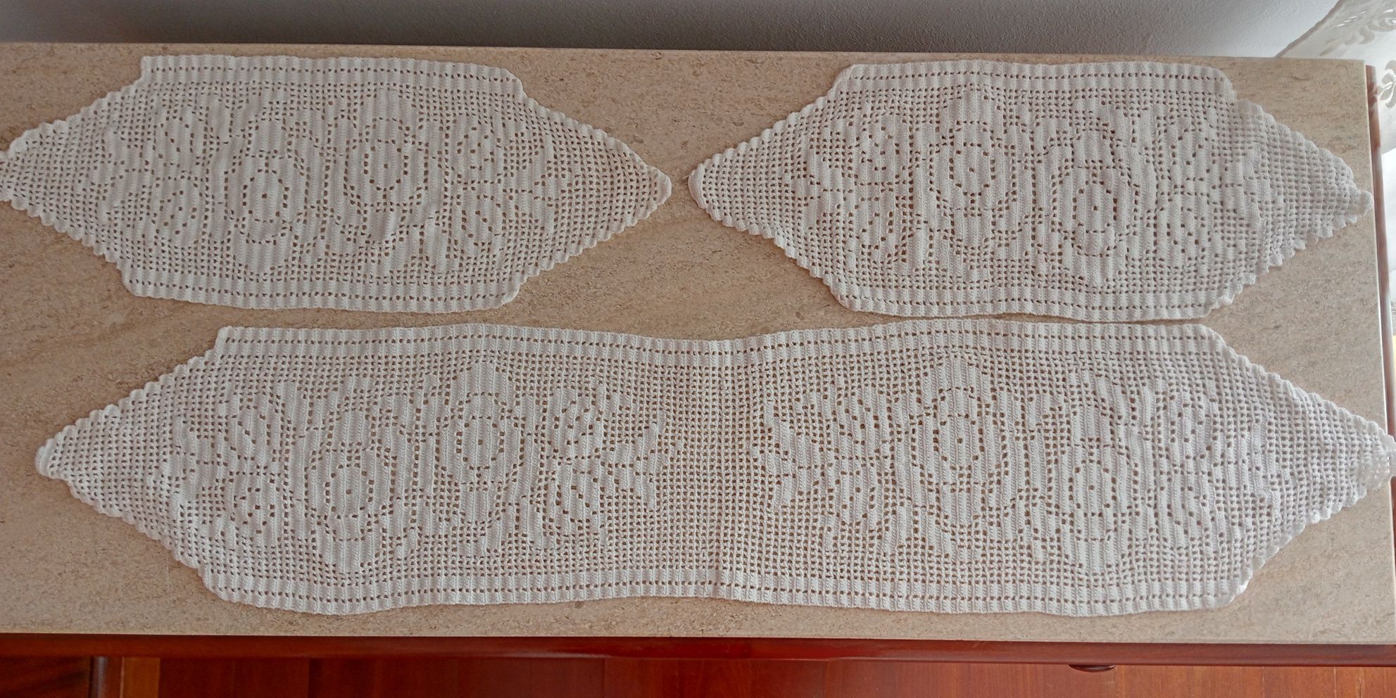 Conjunto em crochê para quarto