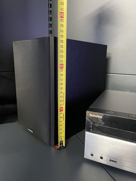 Мінісистема / муз центр TecniSat Digitradio 750.