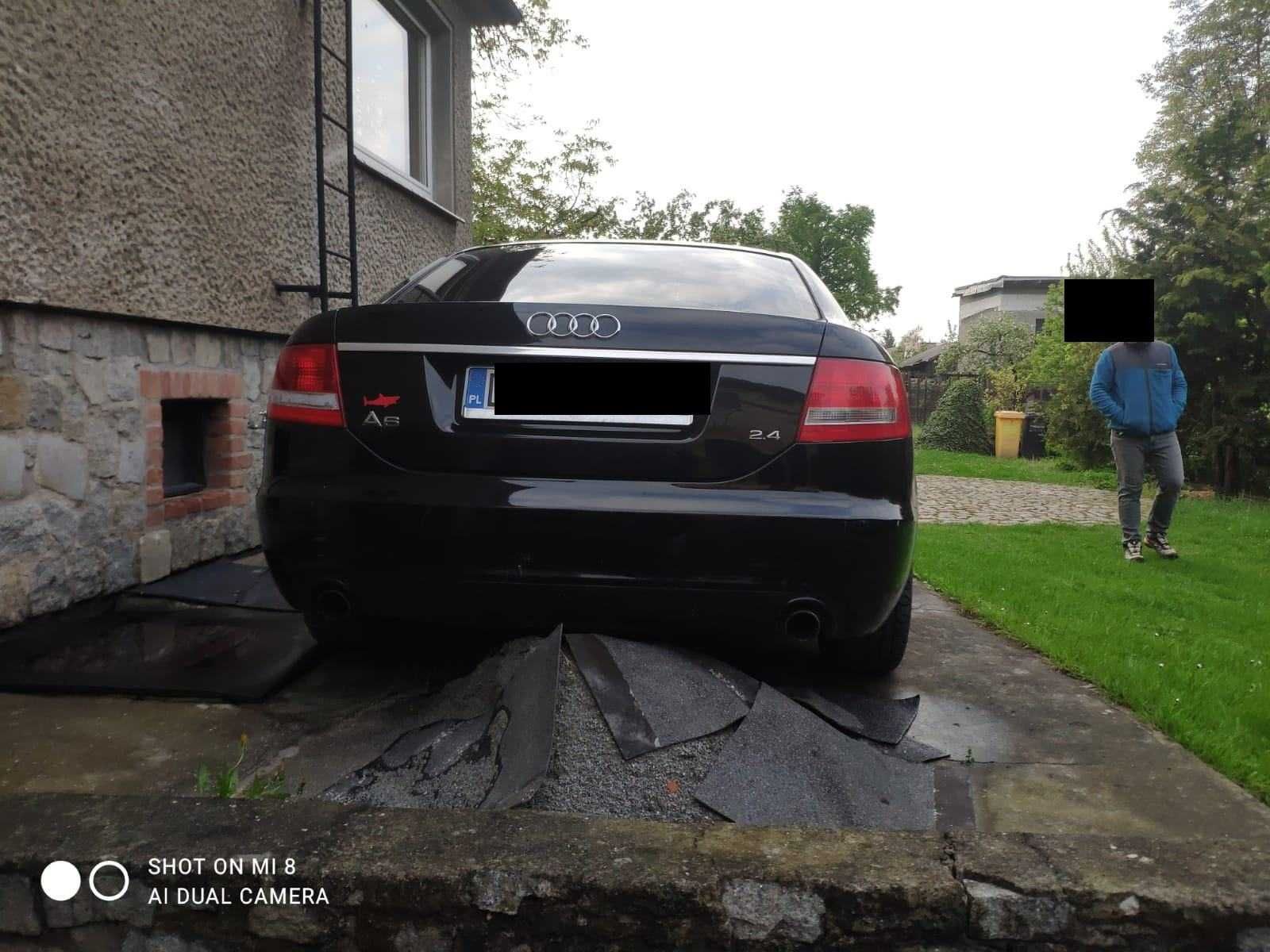 Audi A6 C6, silnik v6 2400 cm3, automat, uszkodzony po kolizji
