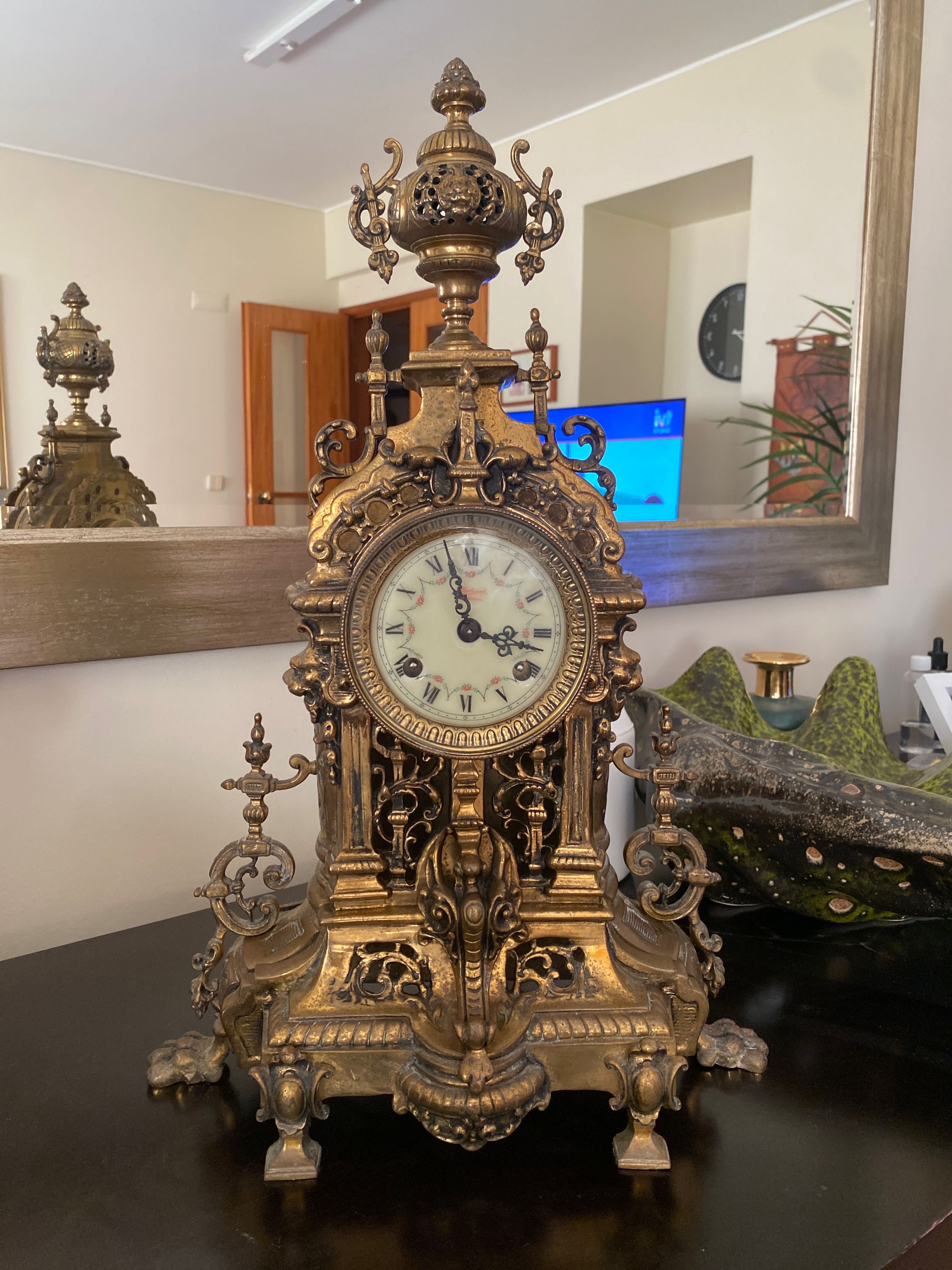 Relógio antigo Horlsant – peça decorativa vintage (não funcional)