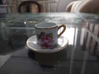 Chávena de porcelana