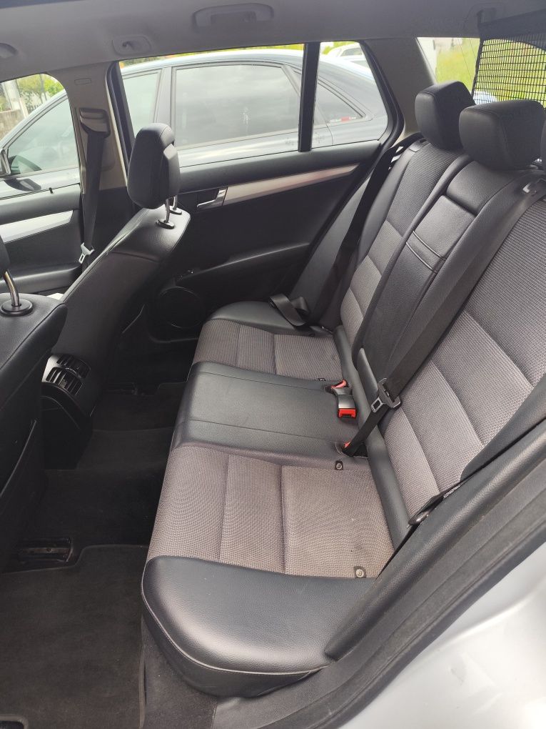 Mercedes benz c200