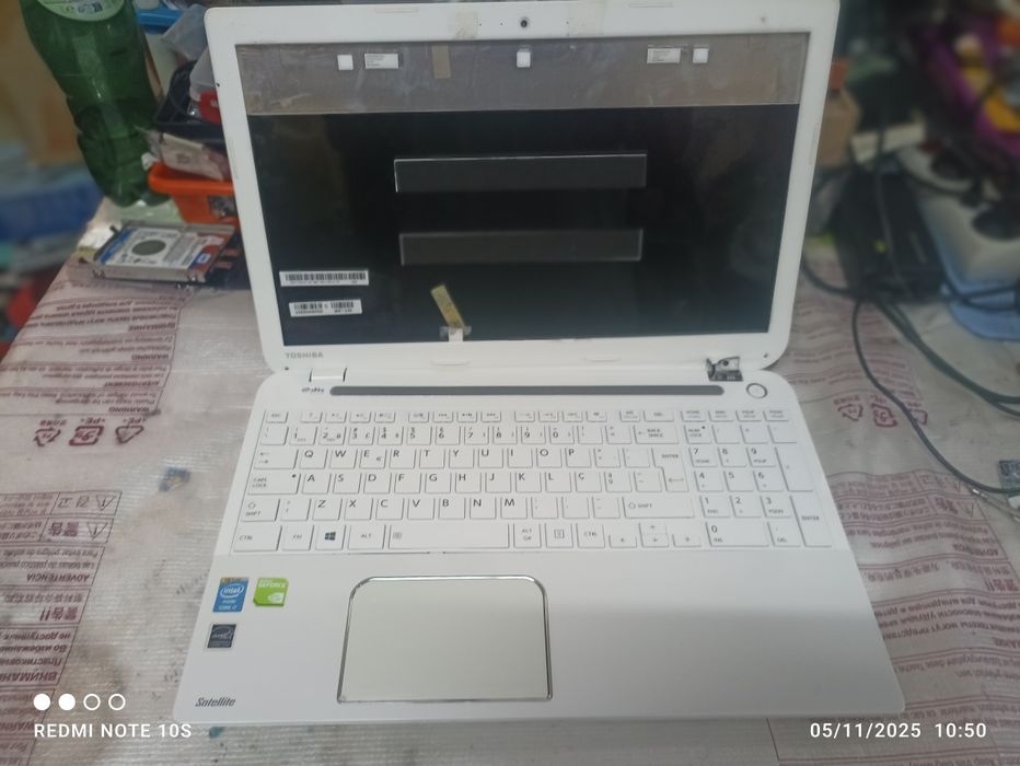 Toshiba Satélite L50-A-1-F2