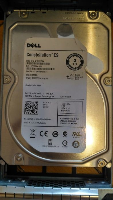 Продается сервер Dell PowerEdge R710 с 2 дисками и креплением