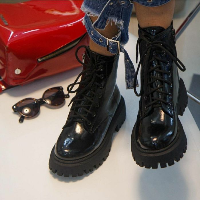 Лаковані шкіряні черевики (лаковые кожаные ботинки боты берц