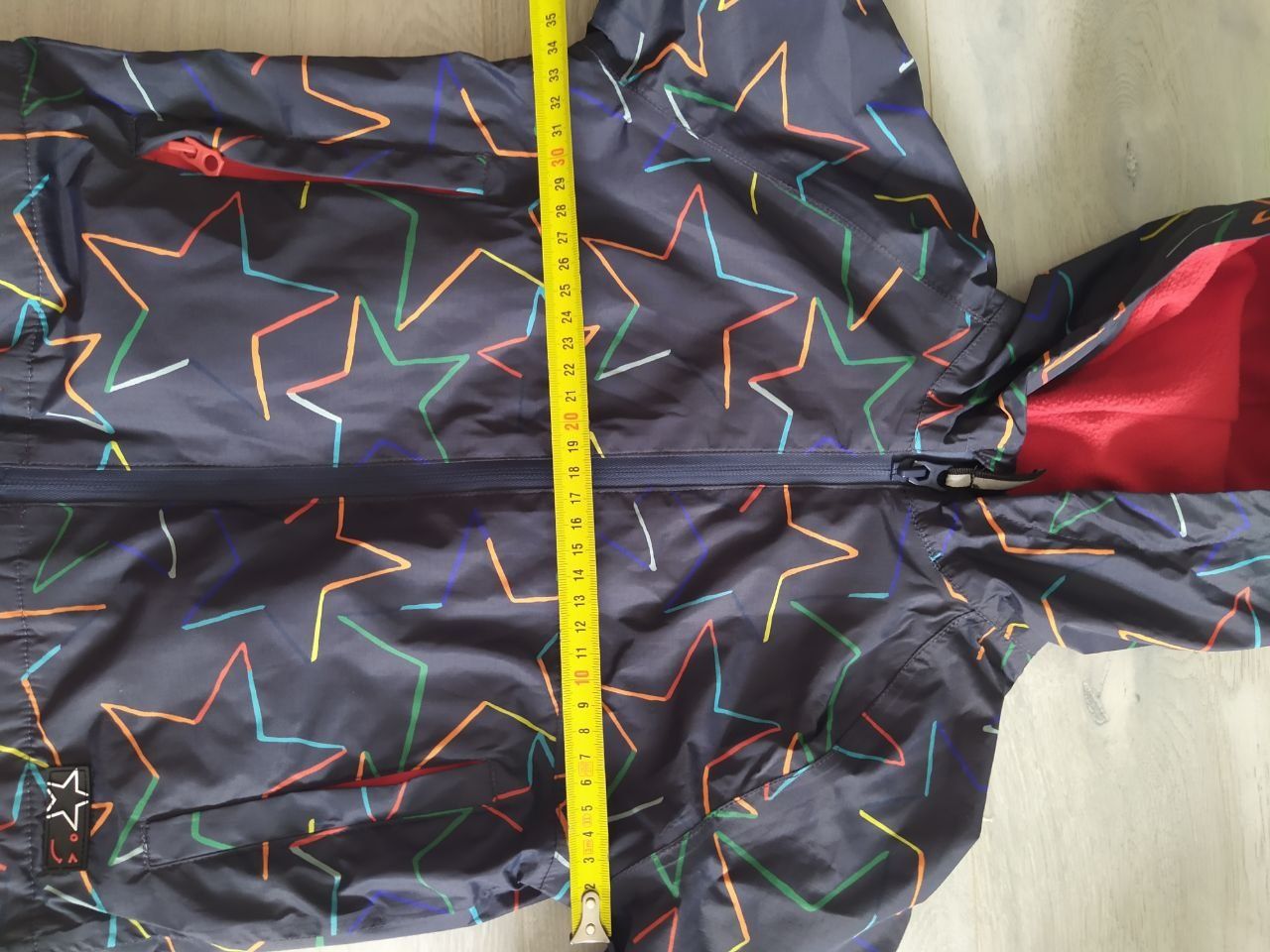 Водовідштовхуюча куртка next легка на флісі
92-98cm (UK 2-3 роки)