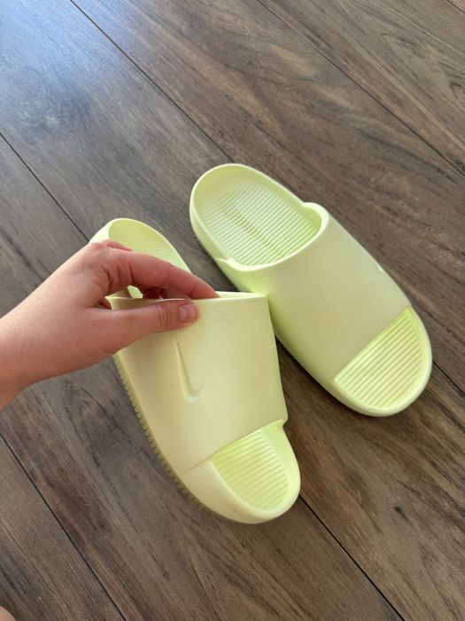 Шлепки nike размер M6/W7