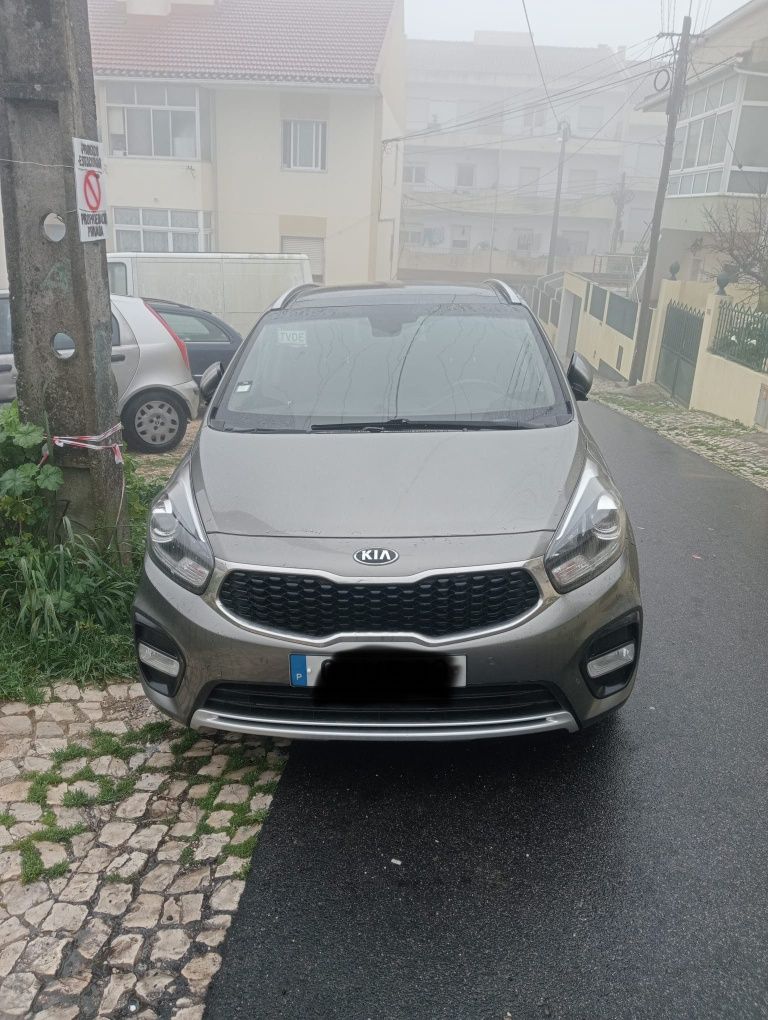 Kia Carens 2018 6 lugares