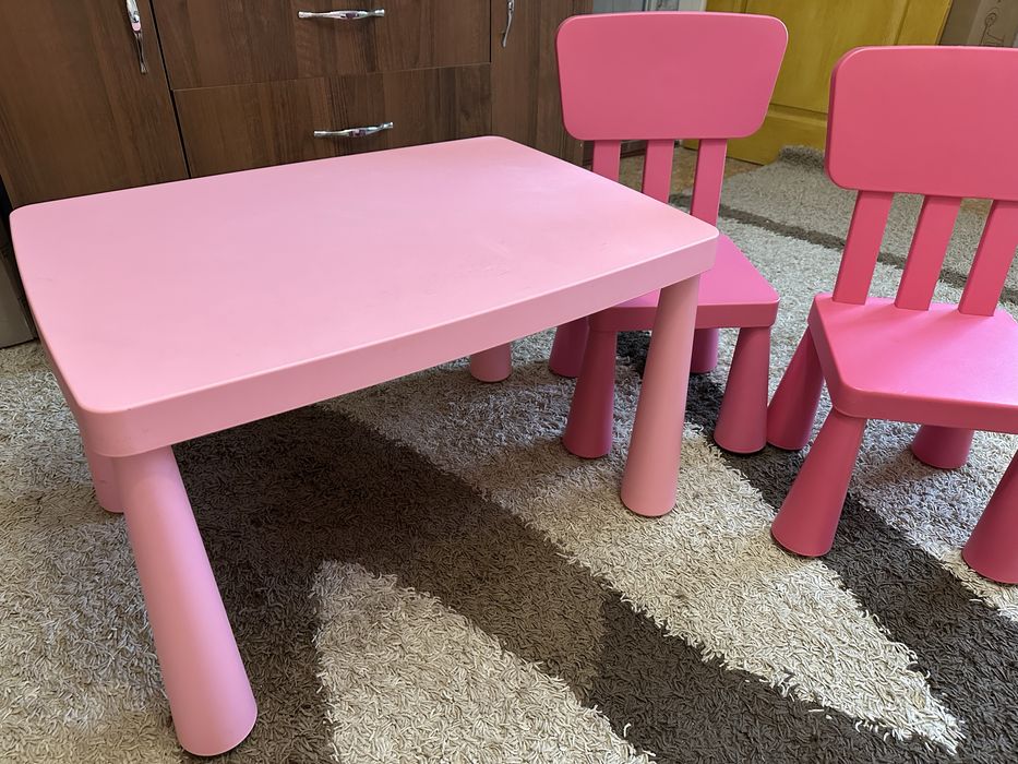Ikea mammut стіл+2 стульці