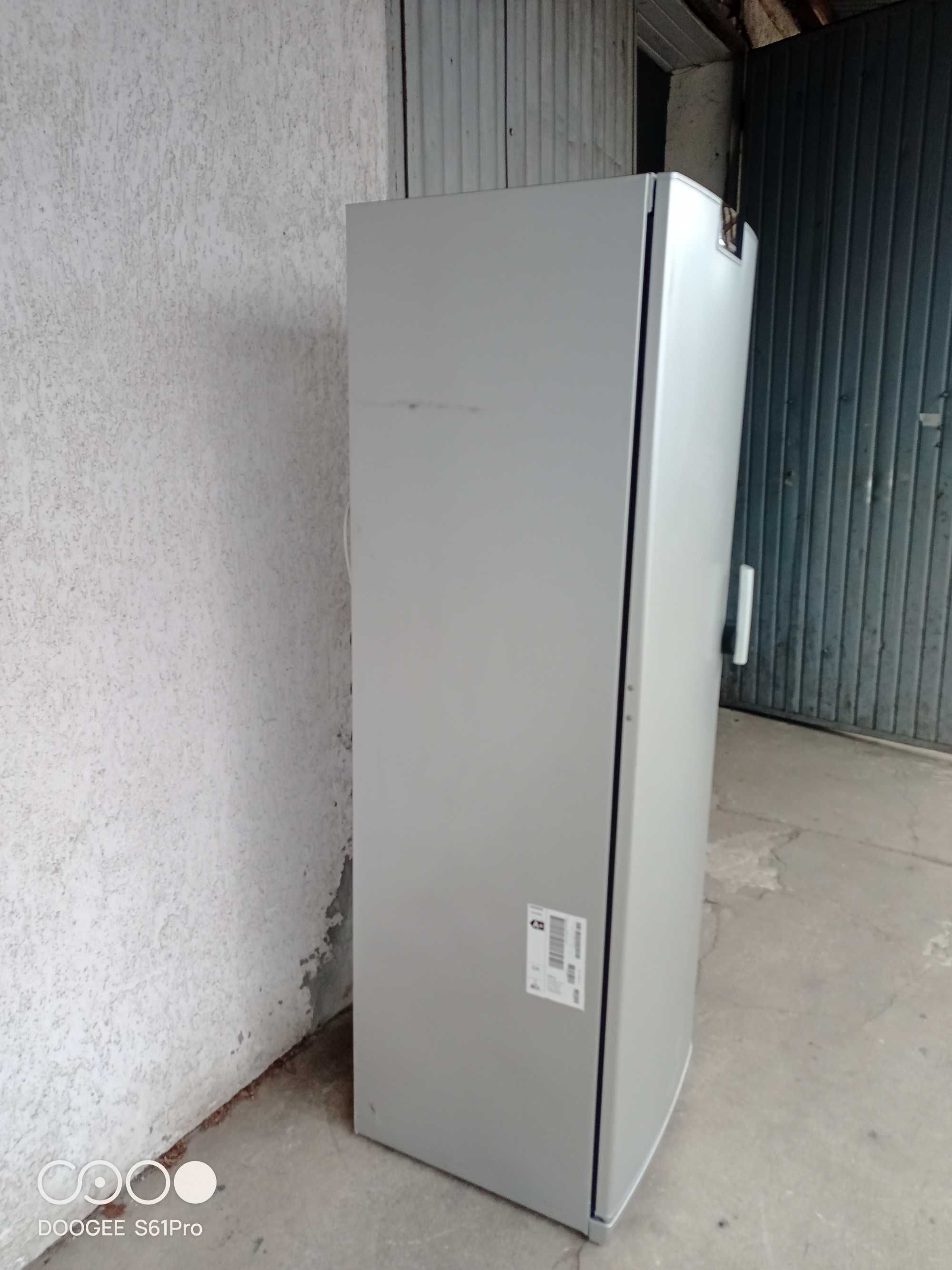 Zamrażarka Siemens GS32NA80