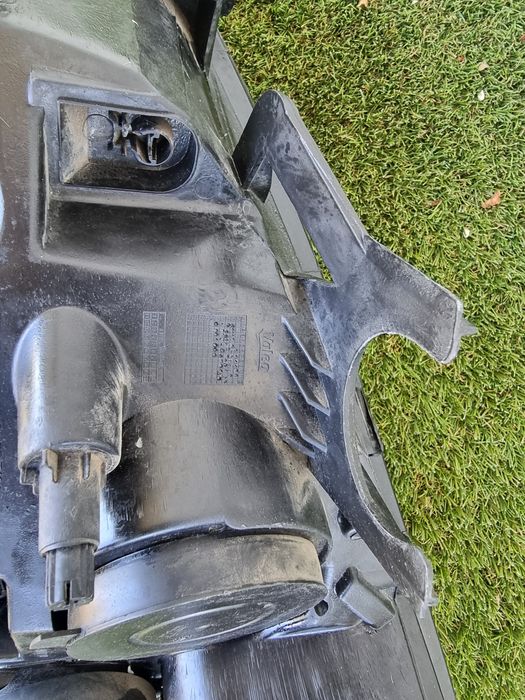 Ótica Citroën Berlingo B9 ( lado passageiro)