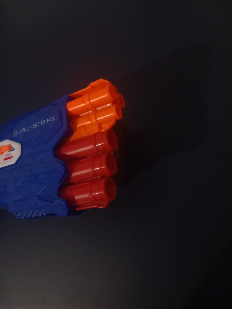Nerf Dual-Strike