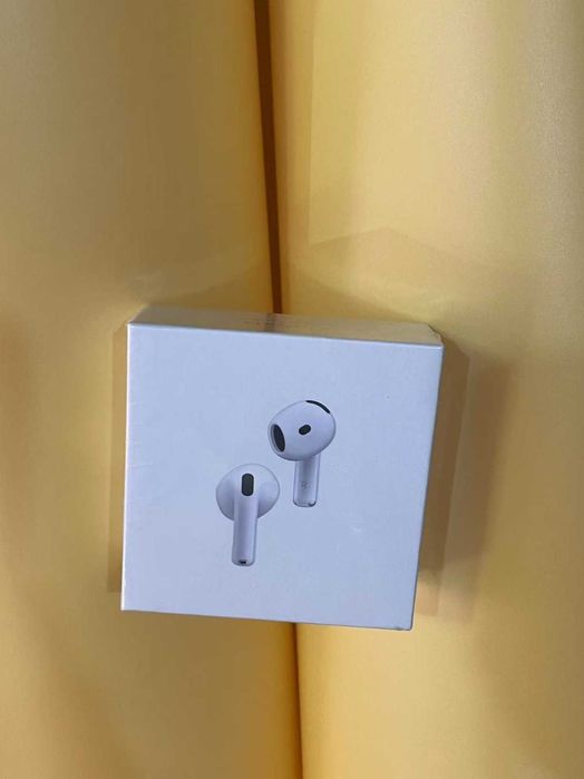 Nowe Apple AirPods 4 z aktywną redukcją szumów
