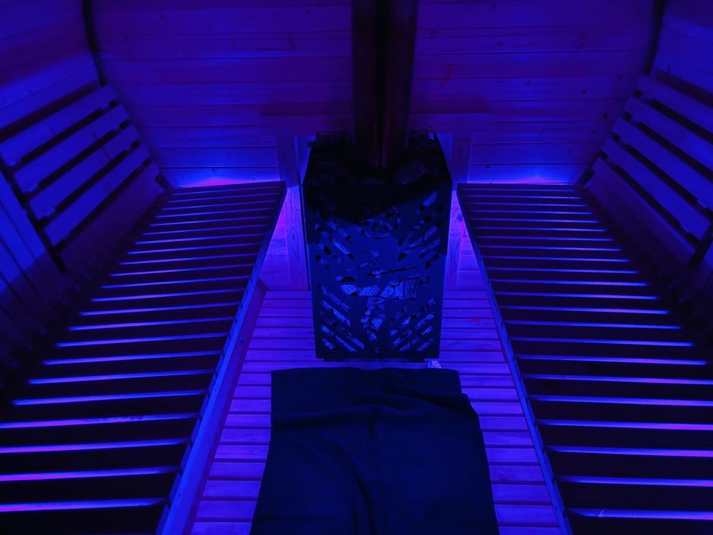 Mobilna Sauna i  jacuzzi 8 osobowe  duze  bala morsowanie zimna beczka