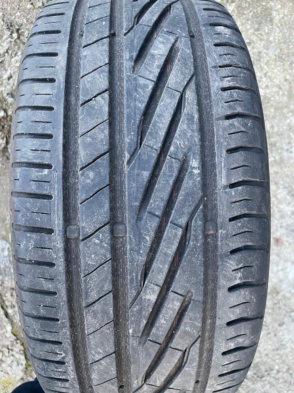 225/45 R17 Uniroyal Rain Sport