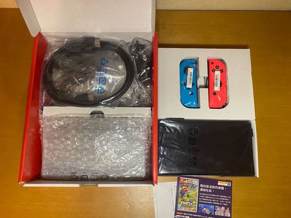 Nintendo Switch ігрова консоль