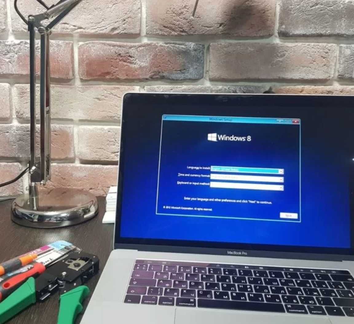 Мастер по ремонту компьютеров чистка ноутбуков. Установка Windows и ПО