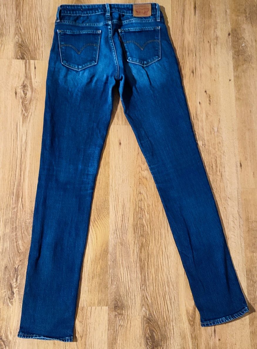 Levis jeans rozmiar 24/32