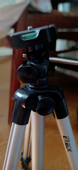 Штатив dex 130 см