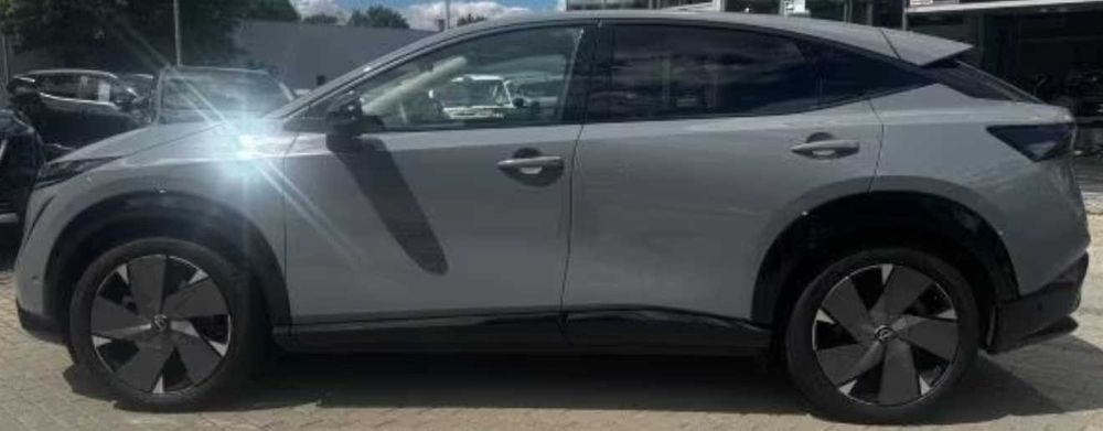 Бампер Nissan ARIYA Ніссан розборка шрот двері фари