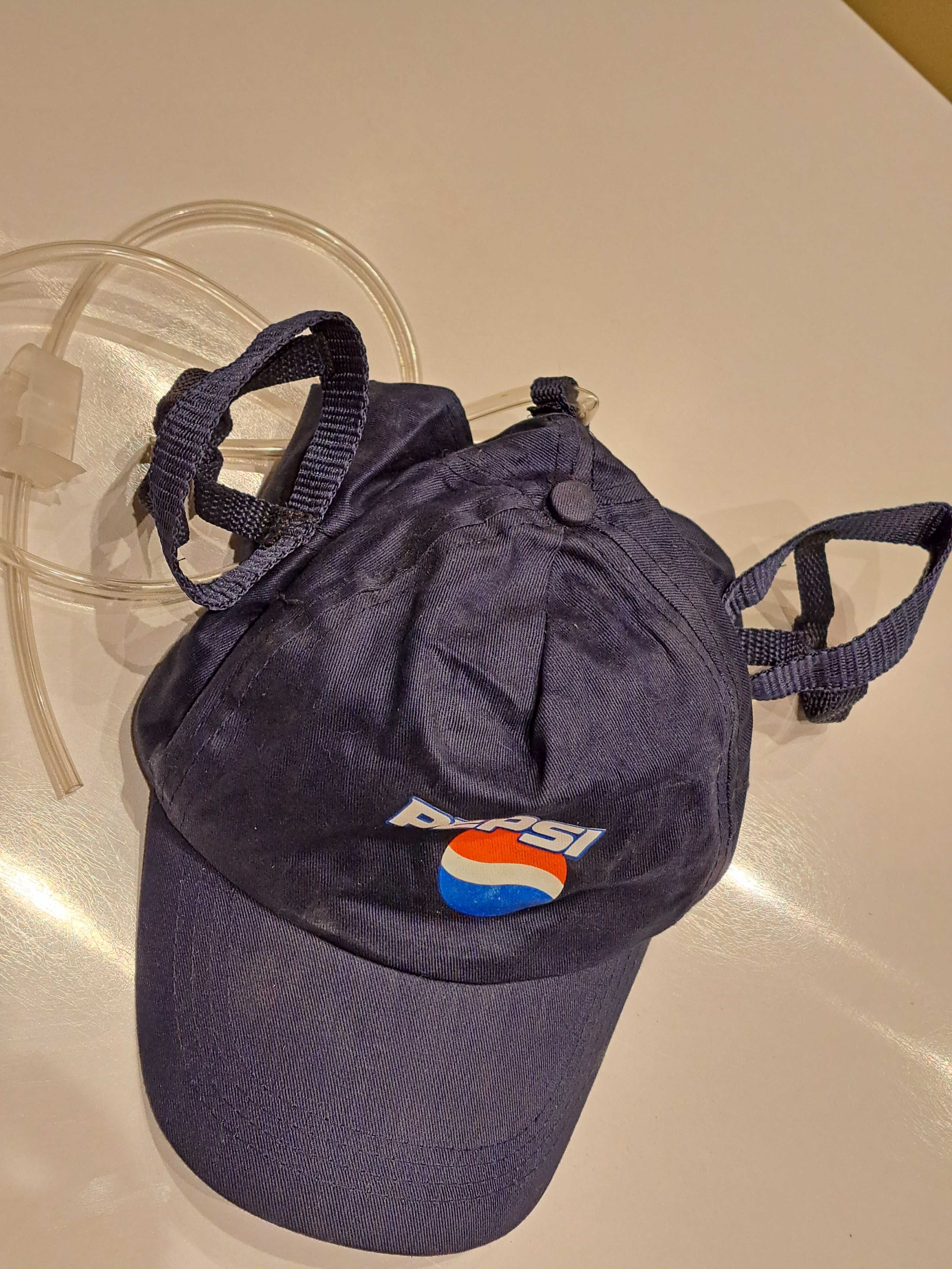 Czapka PEPSI granatowa regulowana z uchwytami na puszki 330ml i słomką