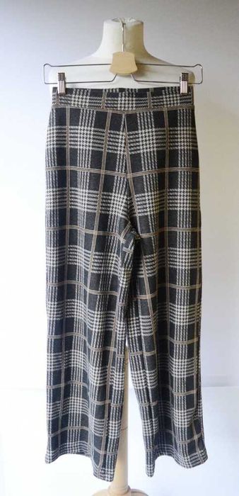 Spodnie Stradivarius Kratka Rozszerzane Kuloty S