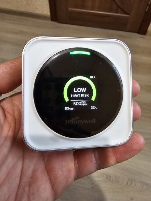 Датчик якості повітря у приміщенні Honeywell