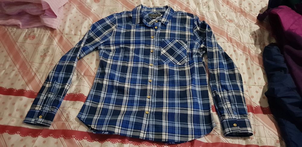 camisa azul com quadrados tamanho M