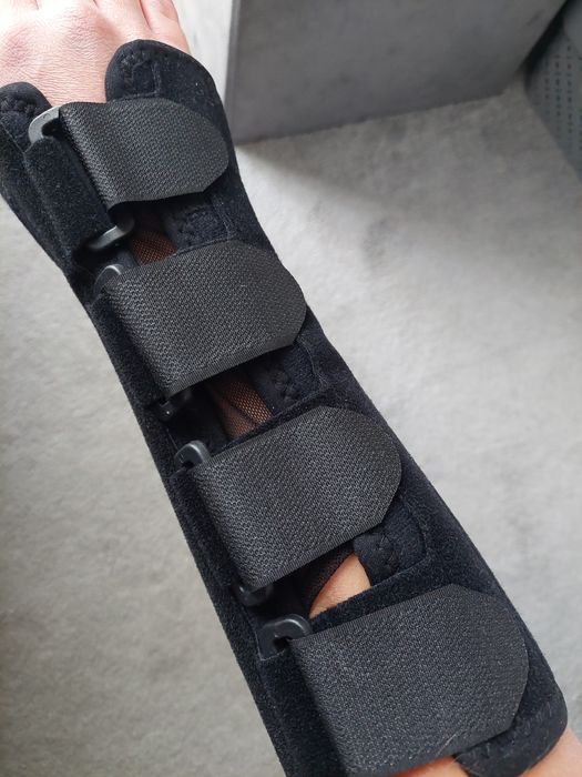Orteza na nadgarstek i kciuk, stabilizator z szynami