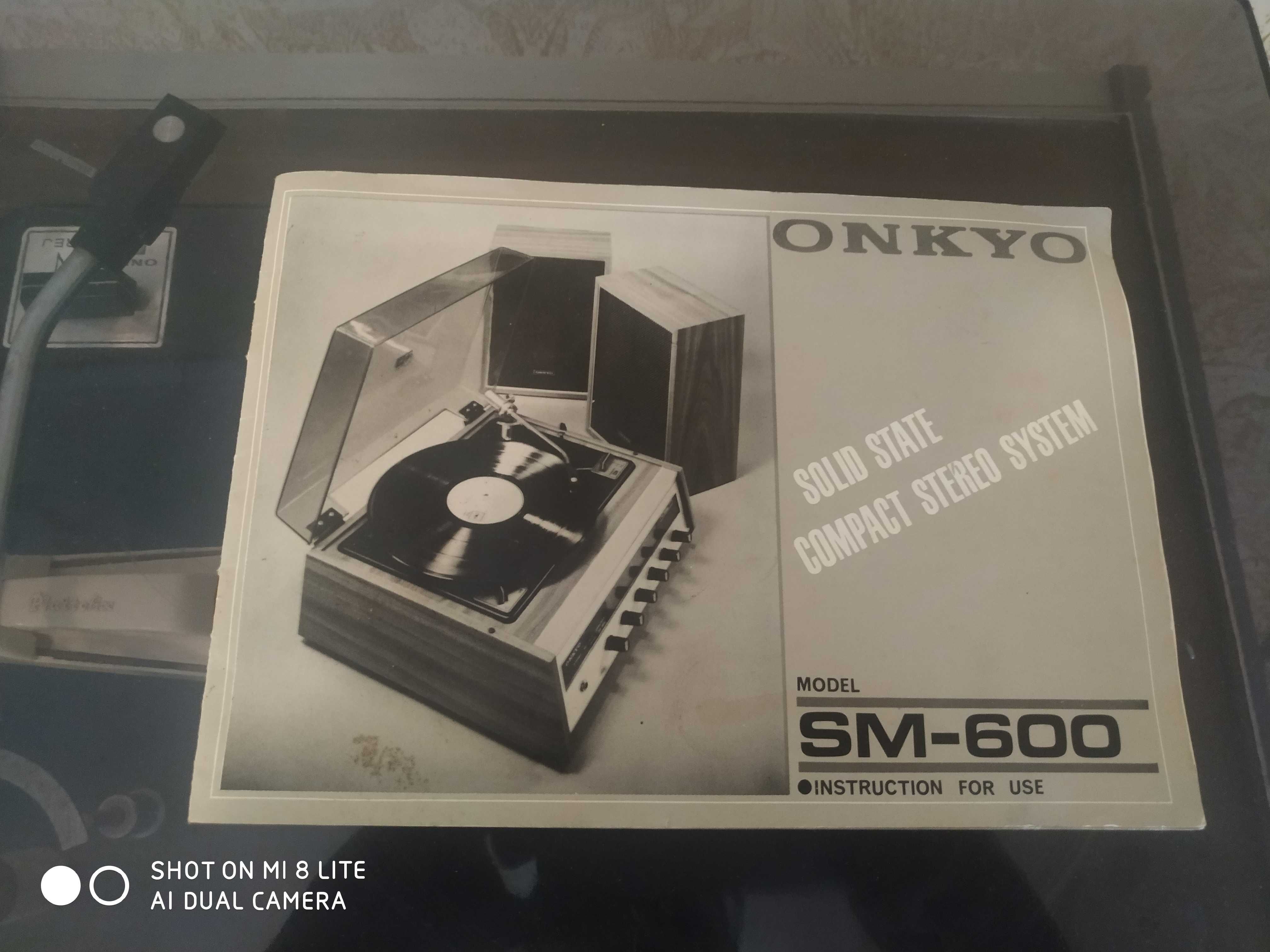 Vitrola SM-600 ONKYO