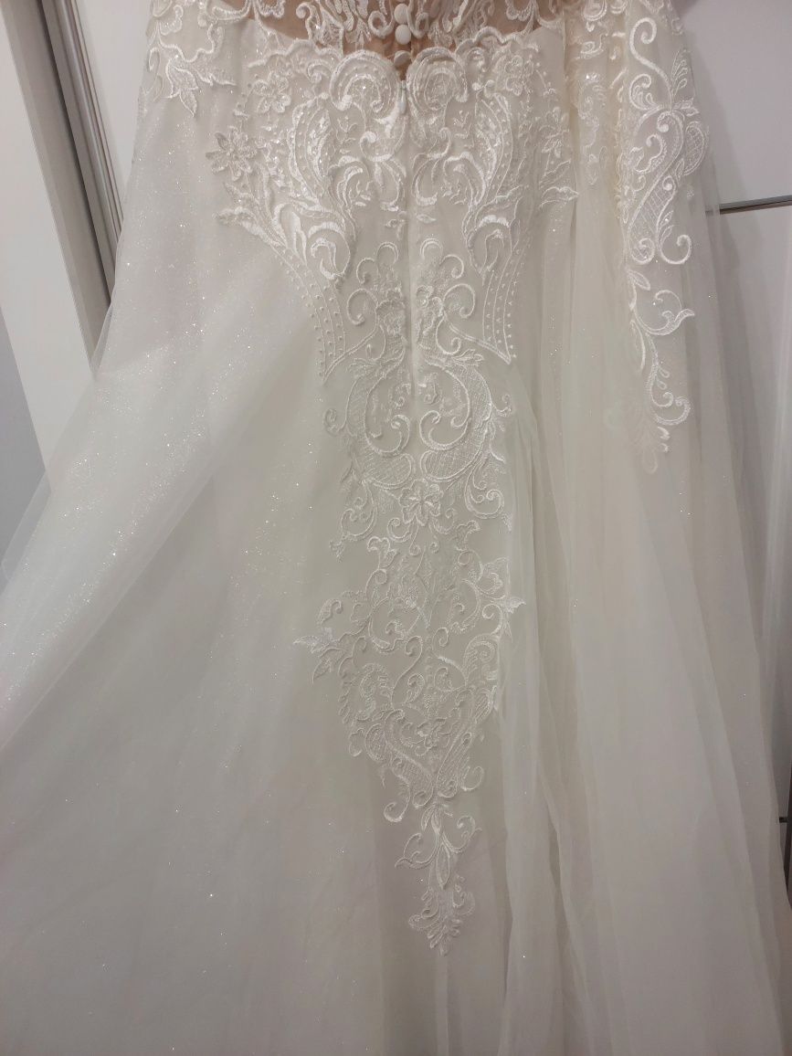 Suknia ślubna ivory