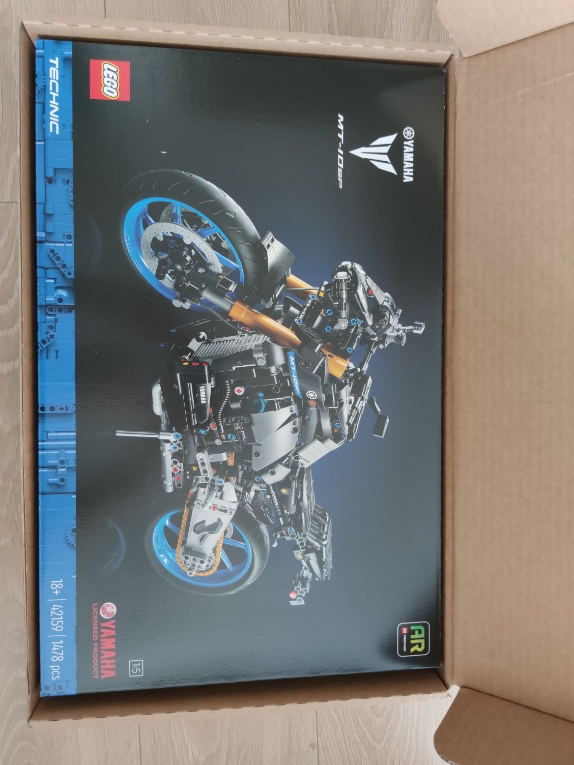 LEGO technic 42159. Yamaha
